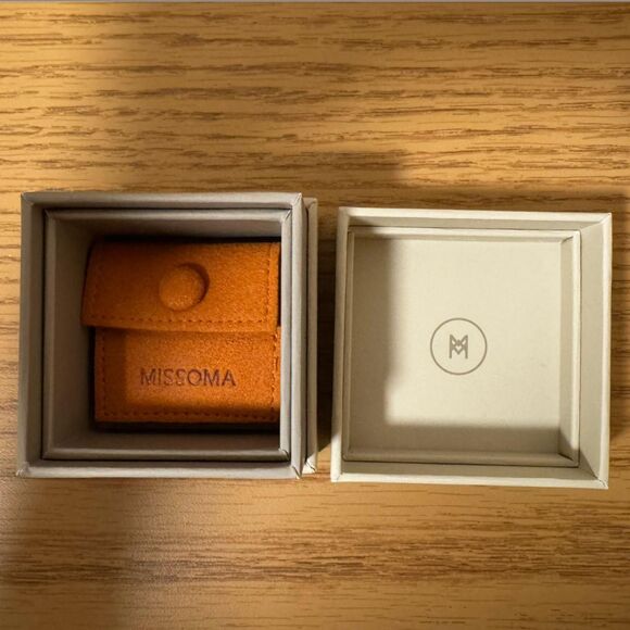 Missoma Harris Reed Ring - Picture 8 of 8